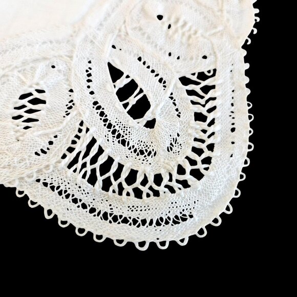 Antique Reticella Lace Hankie & Vintage Instant Christmas Collection Ornaments - Picture 5 of 12